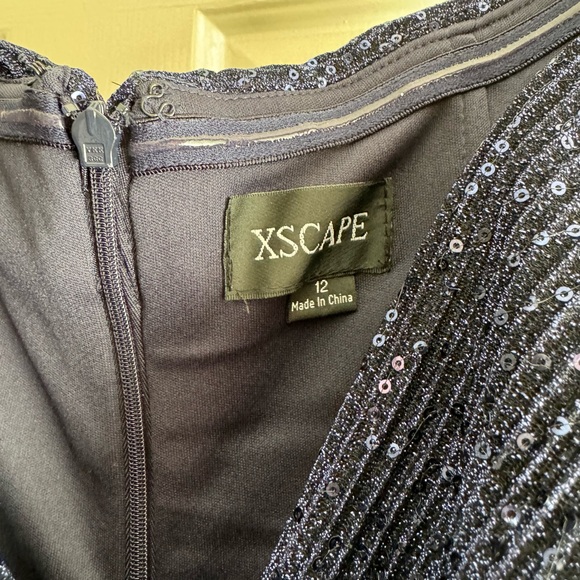 Blue evening gown - Picture 6 of 9